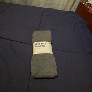 Old Navy Gray High-Rise Leggings